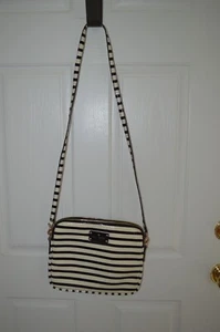 Bolso Bandolera Mujer KATE SPADE Negro/Blanco Rayas Charol - Imagen 1 de 6