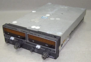 Transceptor de comunicación/receptor de navegación Bendix King KX-155 VHF - Imagen 1 de 5
