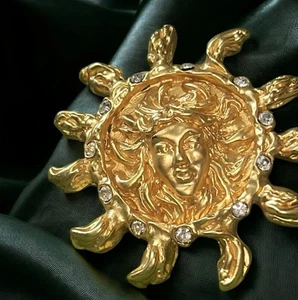 Vintage Brosche Medusa Sunburst goldfarben Strass rund - Bild 1 von 7