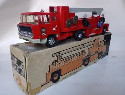 CHR camion de pompiers BERNARD et sa boite d'origine à voir plastique no Joustra - Photo 1/4