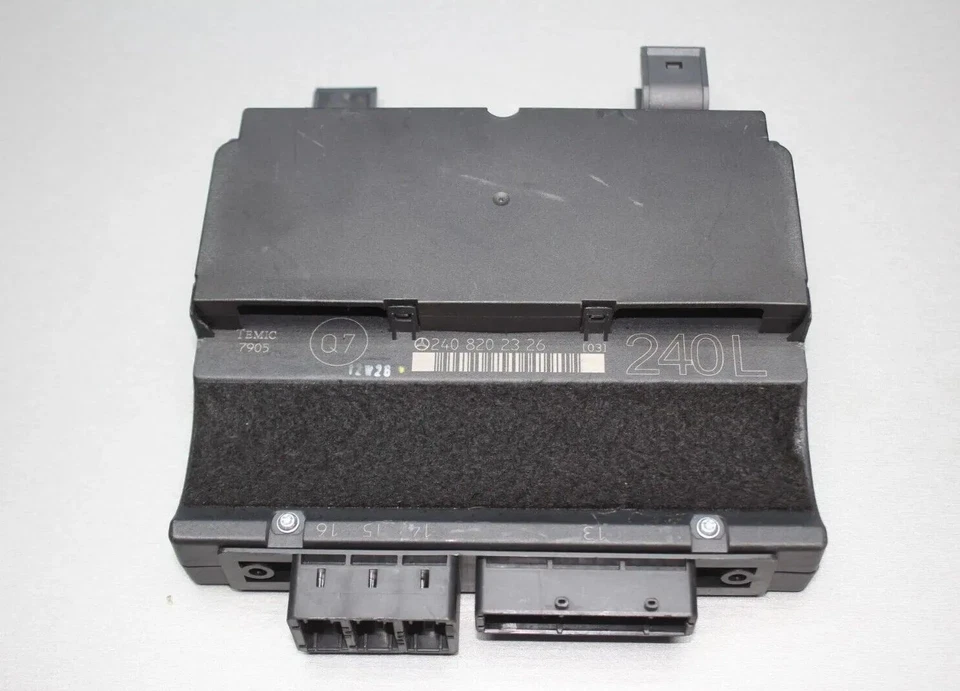 Centralina sedile anteriore sinistra Maybach 57 Mercedes W240 A2408202326 (2) - Immagine 1 di 4