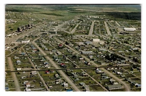 Vintage 1962 Dawson Creek Aerial View Postcard BC Canada Grant-Mann - Picture 1 of 2