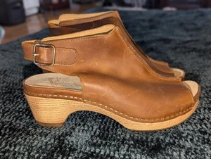 Dansko Lizzy Brown Oiled Leather Sandals Sz 36 Women’s Open Toe Slingback EUC 6 - Picture 1 of 10