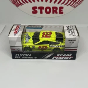 2018 #12 Ryan Blaney Peak Menards Daytona Duel Raced-Win 1:64 NASCAR Diecast - Picture 1 of 9