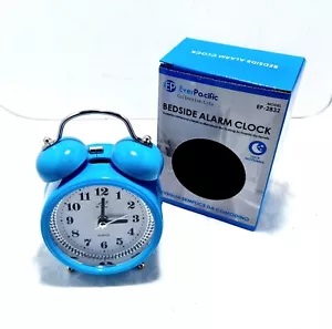 Orologio Sveglia Doppia Campana Martello Colorata Colore Blu DA COMODINO TAVOLO - Foto 1 di 3