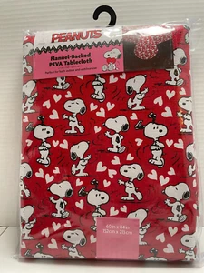 Peanuts Snoopy Flannel-Backed PEVA Valentine Hearts Tablecloth - 60X84 NEW - Picture 1 of 4
