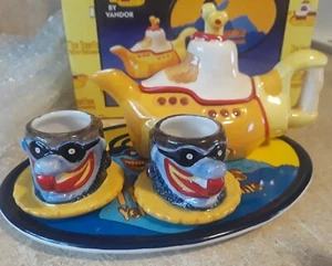 NIB VTG 2000 THE BEATLES YELLOW SUBMARINE 5-PC MINI HANDMADE CHINA TEA SET! - Picture 1 of 12