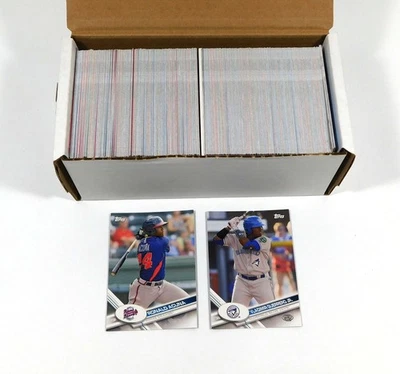 Lotto Di (2) 2017 Topps Pro Debut Baseball Completo Set W/O Var. (1-200) Nm-Mt - Immagine 1 di 2