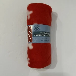 GKK Red Paw Fleece Throw Blanket, Standard Throw 28.5IncX24Inc-Dog/Cat - Picture 1 of 3