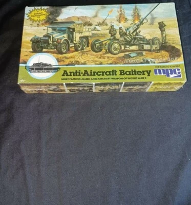 ANTI-AIRCRAFT BATTERY MODEL KIT BY MPC 1/76 SCALE ORIGINAL FACTORY SEALED 1983 - Image 1 of 4