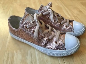Converse Trainers Women`s UK2 Chuck Taylor Low Top Rose Pink sparkle EU34 VGC - Picture 1 of 12