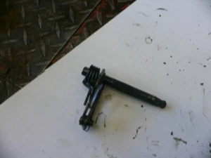 83 Kawasak KZ550 LTD Shifter Shaft Part - Picture 1 of 1