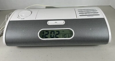 Coby CS-MP150 digital alarm clock backslash radio with iPod docking station - Image 1 of 4