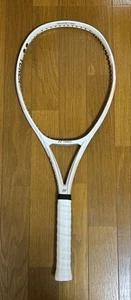 YONEX V-core 100 G1 - Picture 1 of 7