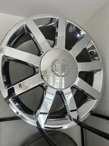 04 05 06 CADILLAC ESCALADE PLATINUM OEM WHEEL 20X8.5 20" CHROME 15099907 4584 - Picture 1 of 7