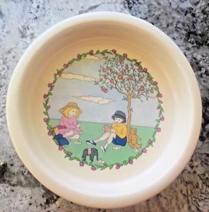 "PLAYTIME" BOWL EXCLUSIVE to LAURA ASHLEY (made in England) - Picture 1 of 6