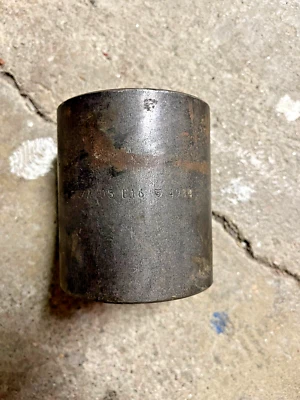 2" NPT High Pressure Forged Steel Coupling - Image 1 of 3
