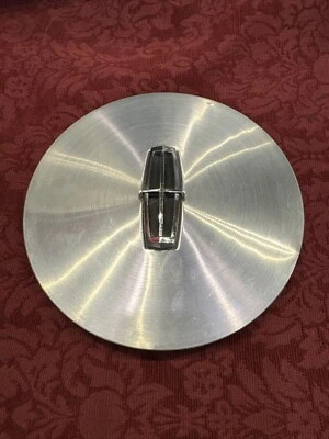 (1) Tapacubos tapa central Lincoln Continental 1988-89 E8OY1130B VINTAGE USADO FABRICANTE DE EQUIPOS ORIGINALES Foto 1 de 3