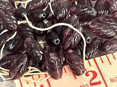 antiguo art deco espiral vidrio púrpura cuentas checo años 20 joyería fabricación lote 20 Foto 1 de 4