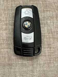 2006-2010 BMW E60 528i 535i Original OEM Key Fob - Picture 1 of 5