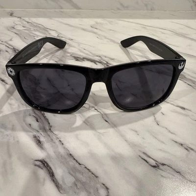 Gafas de sol para adultos Star Wars Imperio Galáctico y Alianza Rebelde de los parques de Disney Foto 1 de 4