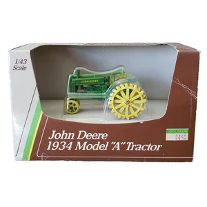 Ertl 1934 John Deere Model A Tractor Diecast 1:43 - Picture 1 of 11