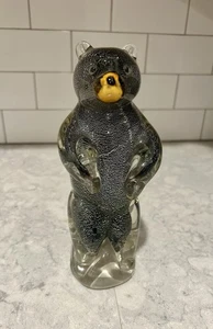2016 Black Bear 8,5" Briefbeschwerer Global Village Glass Studios Artikel #F135 - Bild 1 von 7