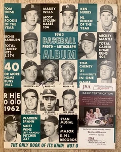 Willie Mays HOF Giants 1963 Baseball Photo Autograph Album Program AUTO JSA COA - Picture 1 of 3