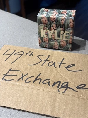 Kylie Cosmetics King Kylie Loose Powder Highlighter 3 STRIKES Limited FAST SHIP - Image 1 of 4