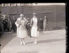 French tennis star Suzanne Lenglen Wiels walking court together- 1926 Old Photo