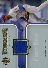 2007 Ultimate Collection Ultimate Star Materials Card #DL Derrek Lee Jsy