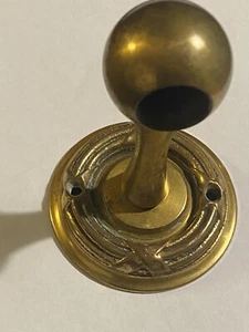 VINTAGE BEAUTIFUL ORNATE HEAVY BRASS MOUNT TOWEL BAR OR CURTAIN ROD - HARDWARE - Picture 1 of 5