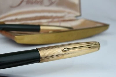 Parker 51 12K Gold Filled Cap Fountain Pen & Pencil Set In Box green - Image 1 of 4