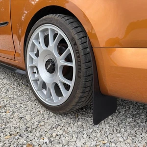 VW Caddy 3rd Gen (04-20) Mud Flaps & Fixing Kit Black 4mm PVC Gloss RALLYFLAPZ - Picture 1 of 24