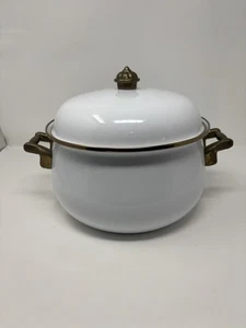 Bon Chef Enamel Pot 3 Qt. with Handles Vintage Serving Ivory Lid - Picture 1 of 10