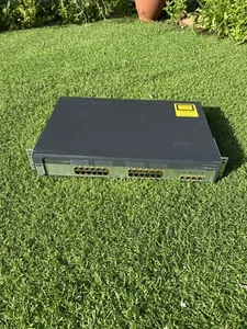 Cisco WS-C3750G-24TS-S 24-PORT Gigabit Switch + 4 X SFP Ports - Picture 1 of 7