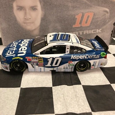 Danica Patrick No10 Aspen Dental 2015 SS 1:24 C105821AODP 1 из 637 - Изображение 1 из 4