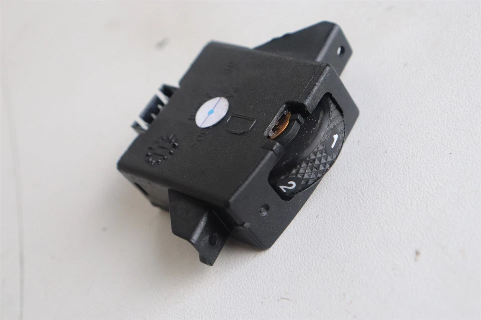 Ferrari 488 GTB 2016 asiento térmico ajuste interruptor dial RHS 980145108 J225 Foto 1 de 1