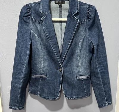 Jaqueta jeans INC International Concepts feminina tamanho S azul denim manga folhada - Imagem 1 de 4
