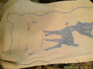 GRANDE COPERTA VINTAGE IN SPUGNA PER BAMBINI TEMA AGNELLO - Foto 1 di 5