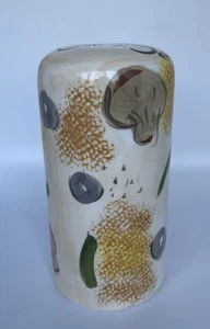 Noble Excellence Pizza Cheese Shaker 6" EUC - Picture 1 of 7