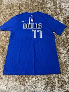 Nike Luka Doncic Dallas Mavericks T-Shirt Boys Size Extra Large - Picture 1 of 7