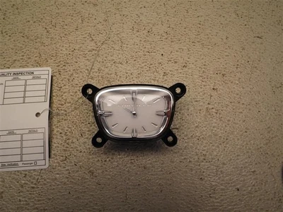 Chrysler 200 2012 Reloj Analógico Cara Blanca 1894099 6488 Foto 1 de 4