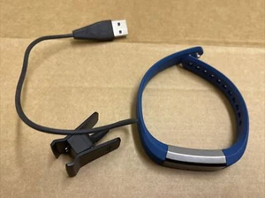 Fitbit Alta Activity Tracker blau defekt funktioniert nicht - Bild 1 von 6
