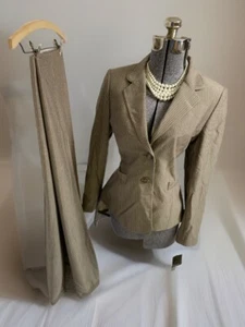 NEW Tahari ASL Pant Suit Size Petite 4P Two Piece Set Brown White Pockets $280 - Picture 1 of 24