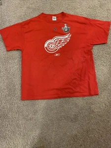 NHL Stanley Cup Champs Detroit Red Wings 2008. 2 sided graphics XL T Shirt. Mens - Picture 1 of 6