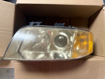 Used Audi C5 A6 allroad  (2001-2005)  Xenon Left and right headlights - Image 1 of 4