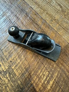 Vintage Block Plane Unbranded Black 1-5/8" Cutter Wood Carpentry Made in USA - Picture 1 of 5