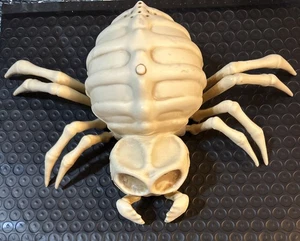 Pan Creations Limited Lights & Sounds Legs Move Spooky Spider Halloween Prop - Bild 1 von 8