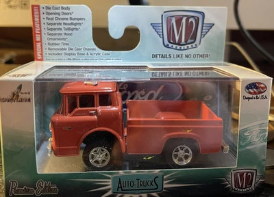M2 Machines Orange 1960 Ford C-600 Truck Auto-Trucks Collectible R34 15-41 Orang - Image 1 of 4